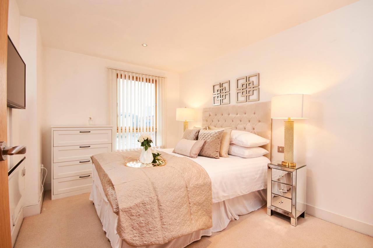 Ferienwohnung Deluxe City Centre Apt Balcony View& Free Parking! Leeds  Exterior foto